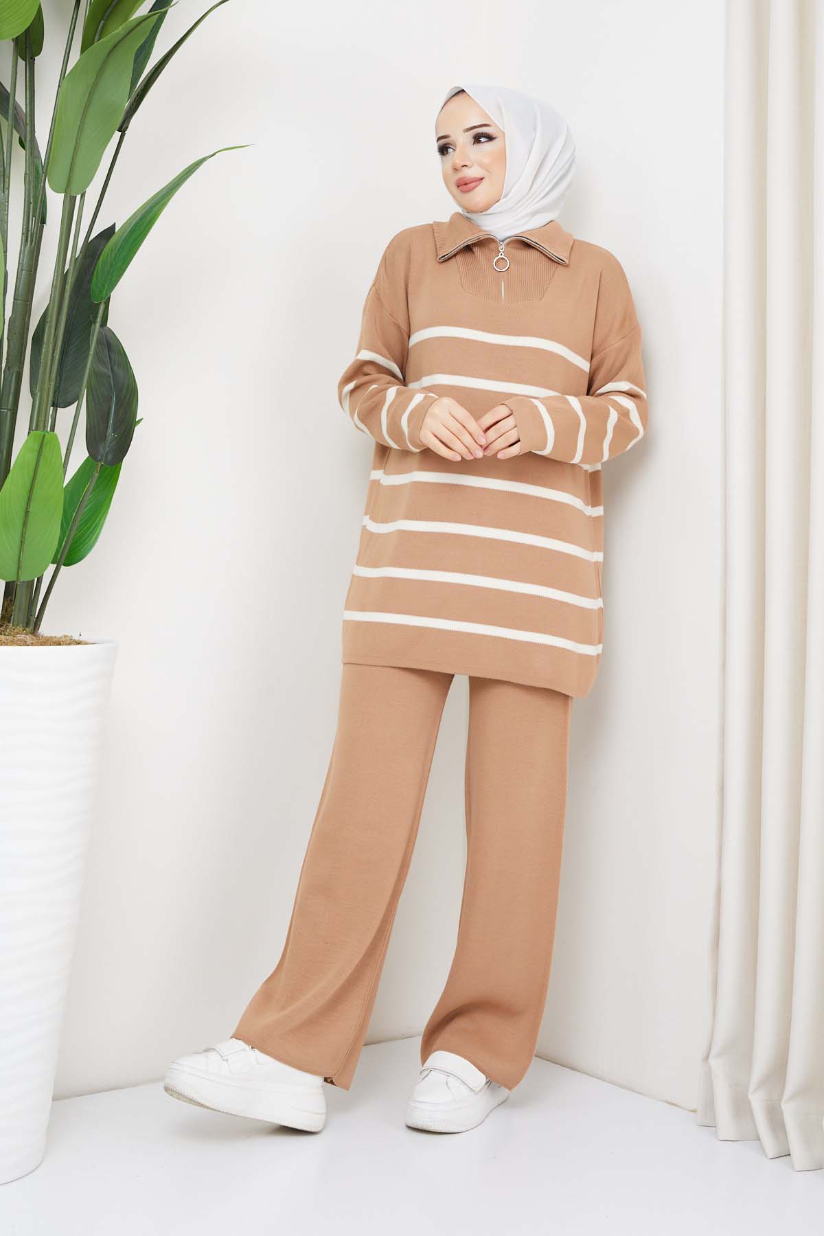 elephantTRIBALfabrics 23ss　セットアップ　CAMEL elephantTRIBALfabrics 23ss セットアップ CAMEL elephant TRIBAL