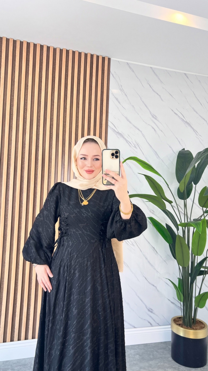 Selvi Elbise - Siyah