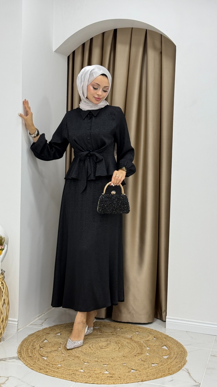 Tülin Takım - Siyah