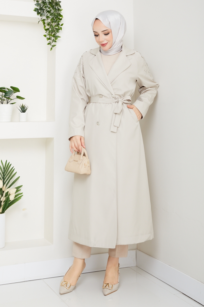 Bilge Omuzu İşlemeli Tesettür Trenç - Taş