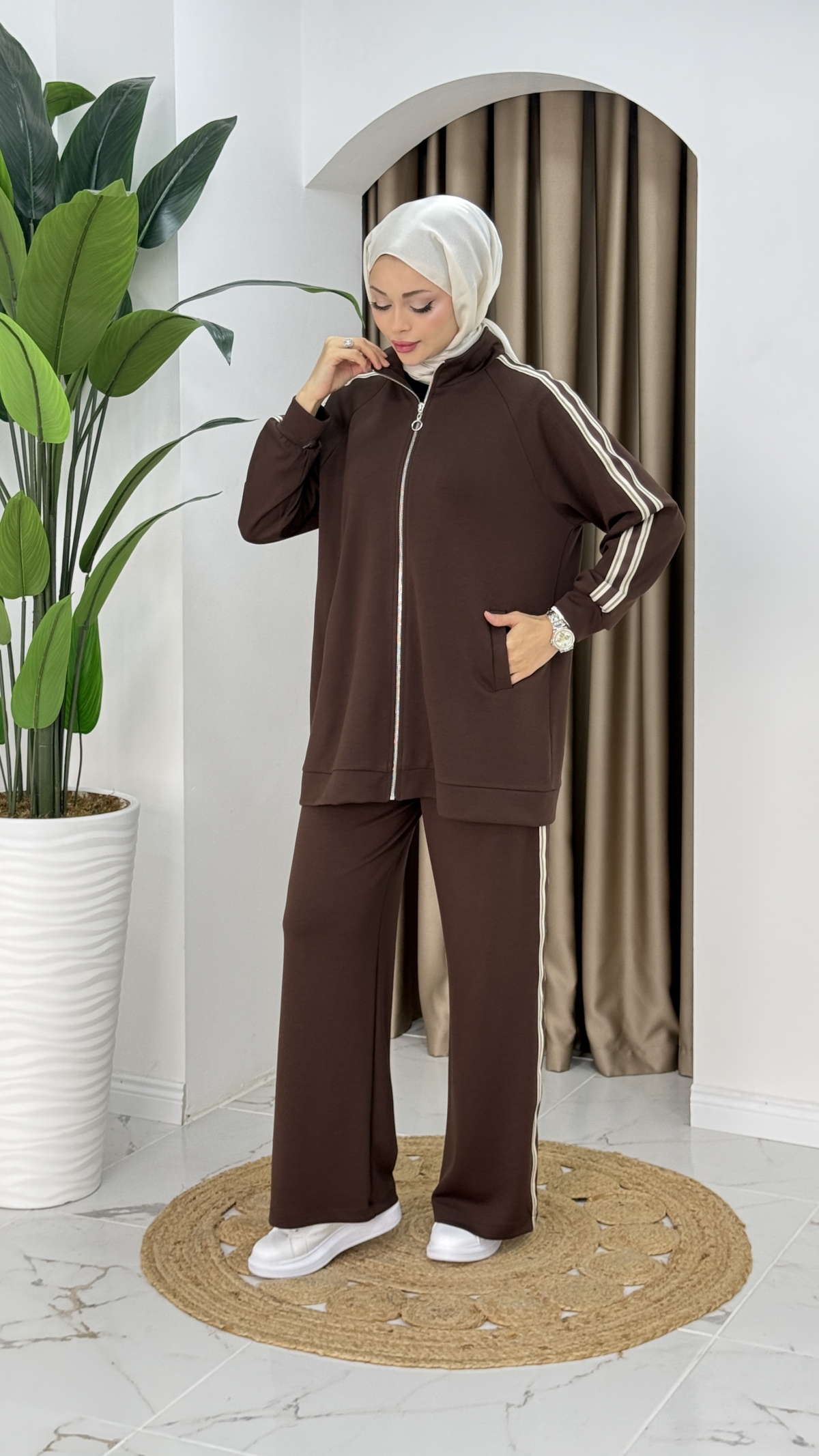 Öznur İkili Takım - Kahve