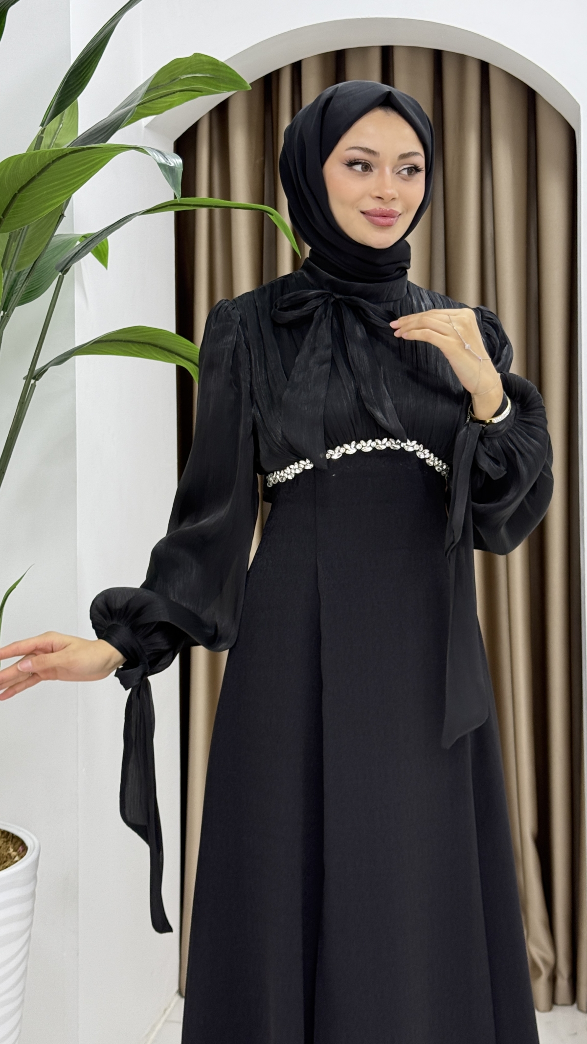 Nevin Tesettür Abiye Elbise - Siyah