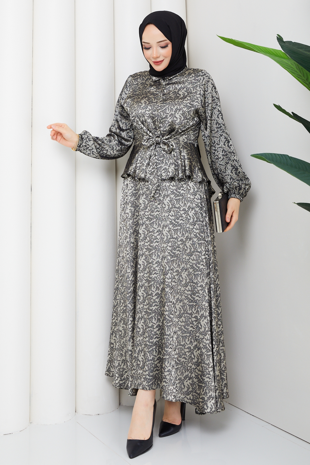 Tuna Tesettür Etekli Takım - Siyah