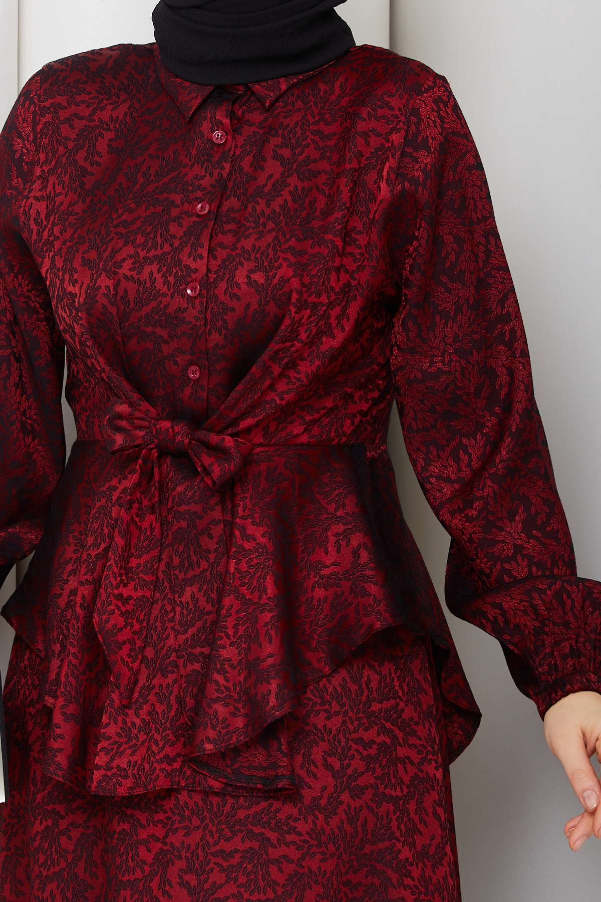 Tuna Tesettür Etekli Takım - Kırmızı